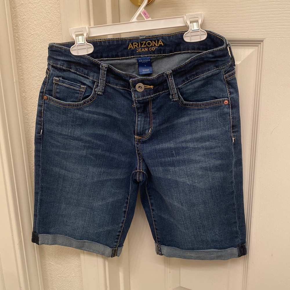 Arizona Jean Co shorts that go a little bit longer than normal
